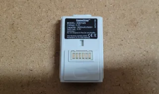 Mando Xbox 360 Negro con batería y cable.