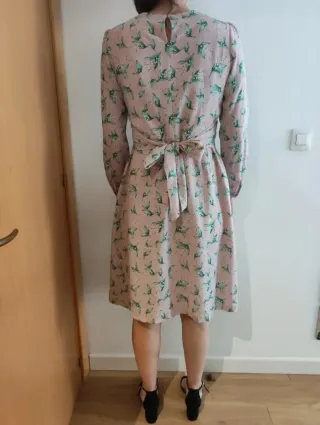 Vestido rosa estampado flores