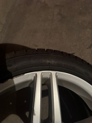 Neumáticos Auston Skadi SP901 205/45/17 al 90%