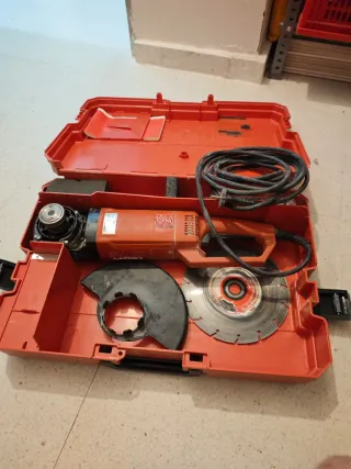 Radial HILTI CF130 con maletín
