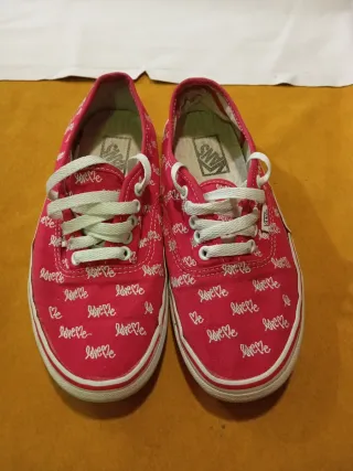 Zapatillas Vans Rojas LOVME Talla 39