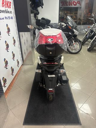 KYMCO SKY TOWN 125 ABS 2025 NUEVA