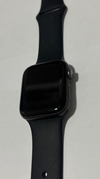 Apple Watch S5 44mm GPS + Accesorios