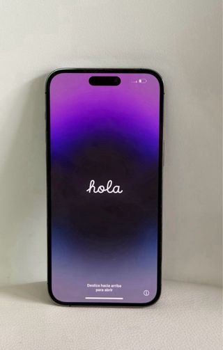 iPhone 14 Pro Max Morado