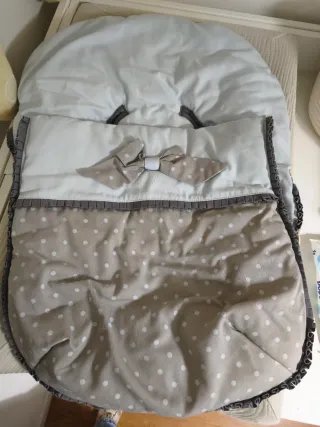 Funda Maxicosi y capota a juego