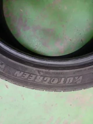 Neumático 245/40Z R18