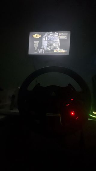 Volante Thrustmaster T150 PS4