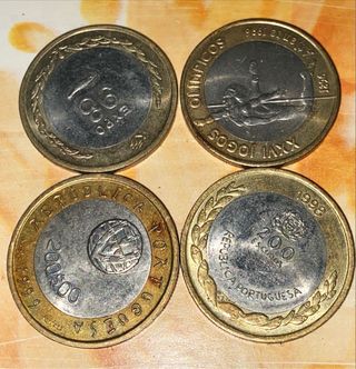 Lote 4 Moedas 200 Escudos Portugal
