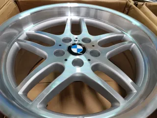 Llantas BMW Styling 37 18" Parallel