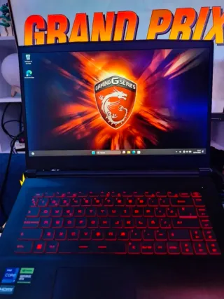 Portátil Gamig MSI•GARANTÍA•Core i7 •2TB•16GB•RTX