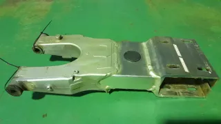 Basculante Kawasaki KXF 400 / Suzuki LTZ 400