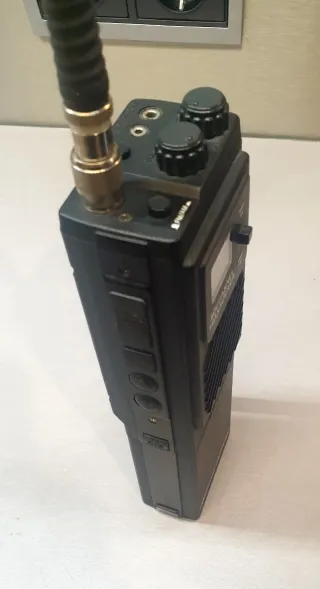 Walkie Midland 27Mhz 40ch AM/FM 2 y 5w escaner