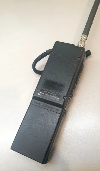 Walkie Midland 27Mhz 40ch AM/FM 2 y 5w escaner