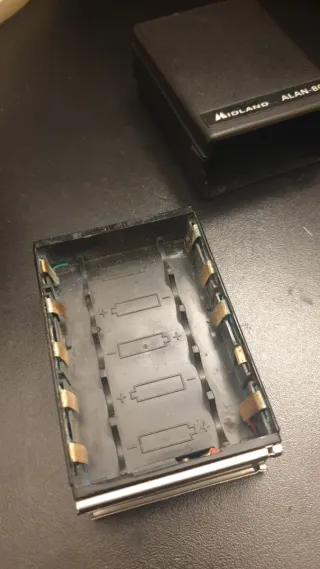 Walkie Midland 27Mhz 40ch AM/FM 2 y 5w escaner