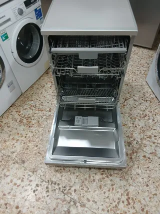 Lavavajillas Samsung 60cm