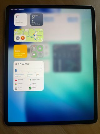 iPad Air 13” M3 Blanco y Magic Keyboard (+250€)