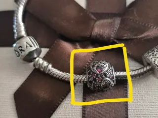 Charm Pandora Corazones San Valentín