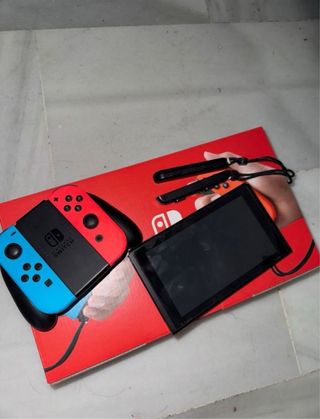 Nintendo Switch Azul y Rojo