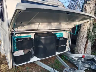 Caravana Adrià 750 kg