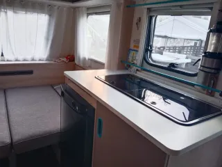 Caravana Adrià 750 kg