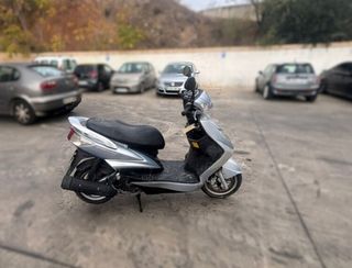 Yamaha 107811 caballete cignus x 125