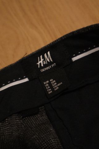 Pantalón pinzas gris de vestir H&M gris Talla 38