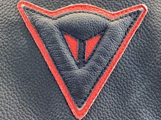 chaqueta motorista dainese piel