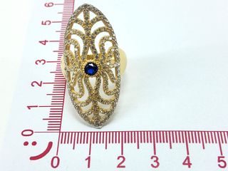 sortija oro 18k con piedra con circonita,zafiro