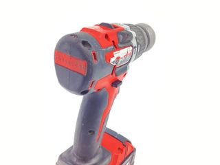 taladro a bateria milwaukee m18blpd2