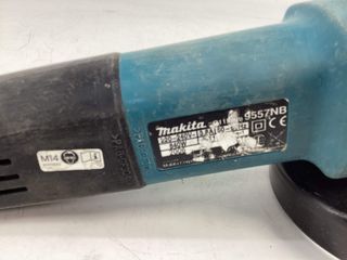 radial makita 9557nb