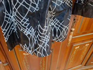 Abrigo Custo, plastificado