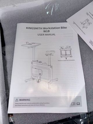 Bicicleta Estática Kingsmith con Escritorio