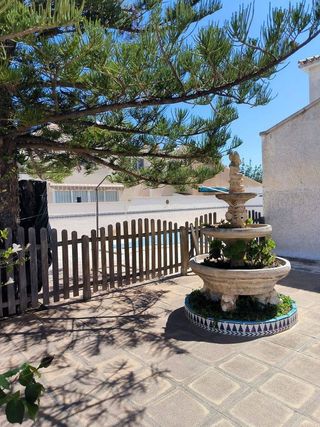 Chalet en venta en Dehesa de Campoamor - La Regia - Aguamarina en Orihuela