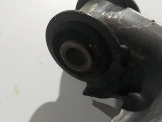 BRAZO SUSPENSION INFERIOR DELANTERO DERECHO SEAT