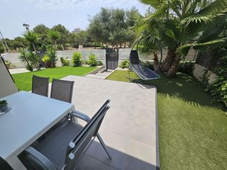 Chalet en venta en Cabo Roig - La Zenia en Orihuela