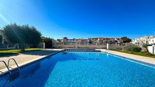 Chalet en venta en Nueva Torrevieja - Aguas Nuevas en Torrevieja