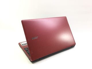pc portatil acer es-521-84uv