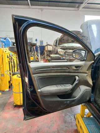 PUERTA DELANTERA IZQUIERDA RENAULT MEGANE IV BERLINA 5P