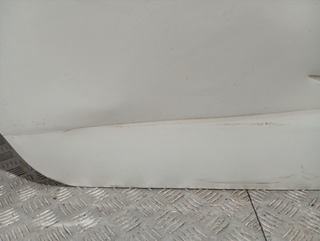 PUERTA TRASERA DERECHA TOYOTA YARIS (P13) 1KR S /