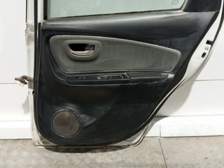 PUERTA TRASERA DERECHA TOYOTA YARIS (P13) 1KR S /