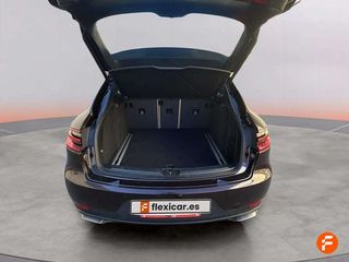 Porsche Macan -