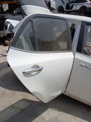 PUERTA TRASERA DERECHA KIA PICANTO (JA)