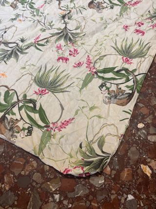 Manta 1,90/1,35 cm con funda multicolor