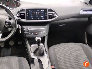 Peugeot 308 5p Style PureTech 130 S&S 6 Vel. MAN