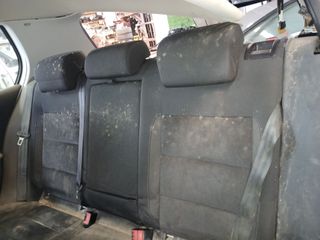 JUEGO ASIENTOS COMPLETO VOLKSWAGEN GOLF VI (5K1)(10.2008)