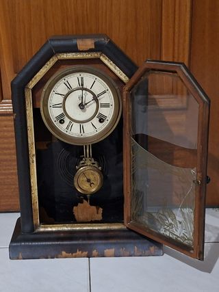 Relógio de Capela Waterbury USA - precisa restauro