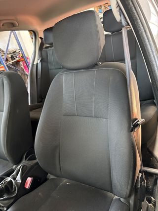 JUEGO ASIENTOS COMPLETO RENAULT MEGANE III BERLINA 5P