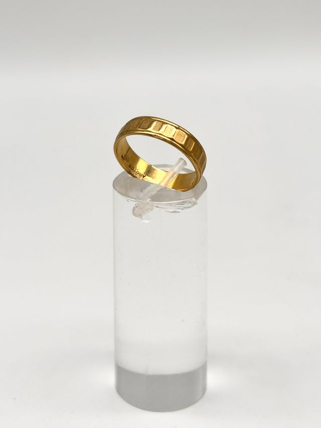 V297 ANILLO ESTRIADO ORO