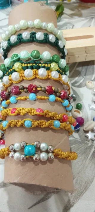 Pulseras artesanales