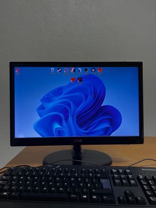 Mini TV LG para Autocaravana/Cozinha